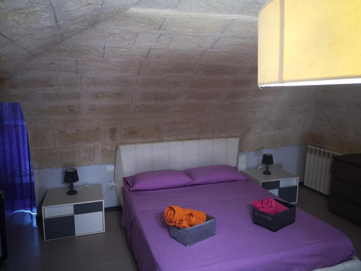 Metro Casa Vacanze Brindisi Exterior foto